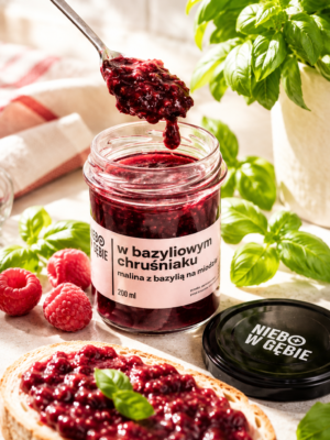 w bazyliowym chruśniaku